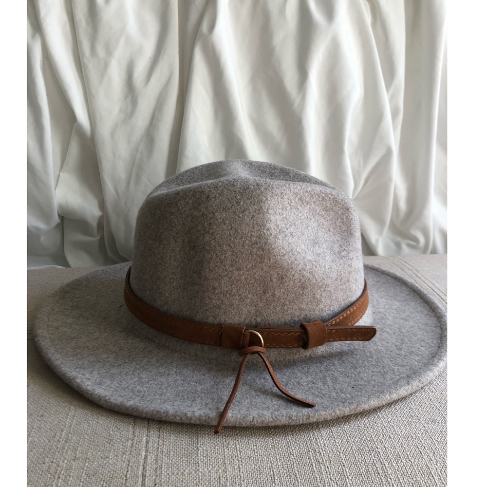 Wool hat NWOT